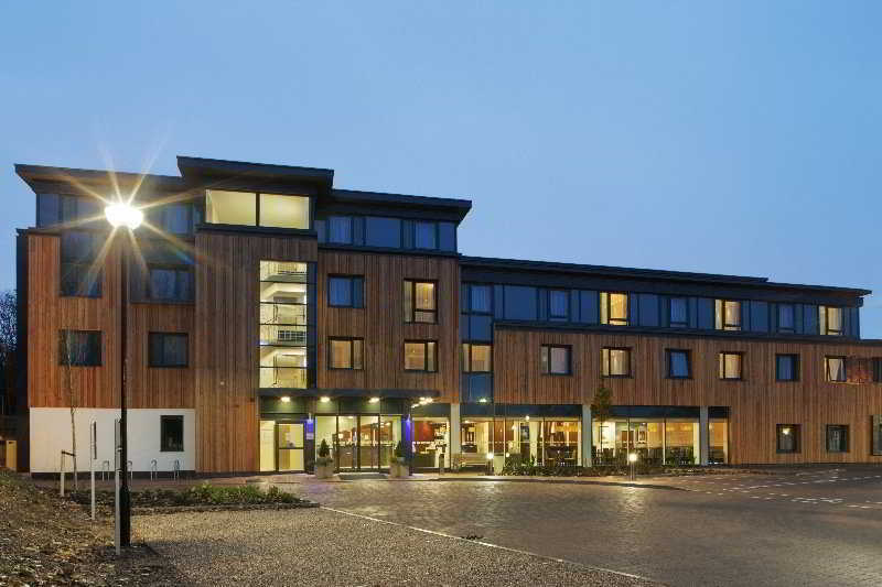 Holiday Inn Express Cambridge Duxford M11 Jct 10 By Ihg Exterior photo