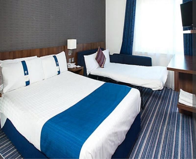 Holiday Inn Express Cambridge Duxford M11 Jct 10 By Ihg Exterior photo